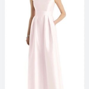 Beautiful Alfred Sung full length, cap sleeve formal dress. Blush pink color